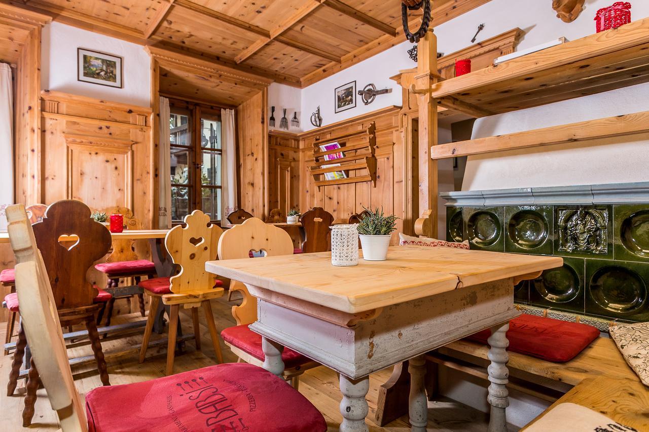Gasthaus Babsi Сопрабольцано Екстер'єр фото